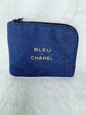 BLEU DE CHANEL Navy Zip Pouch ‼️ No Box ‼️